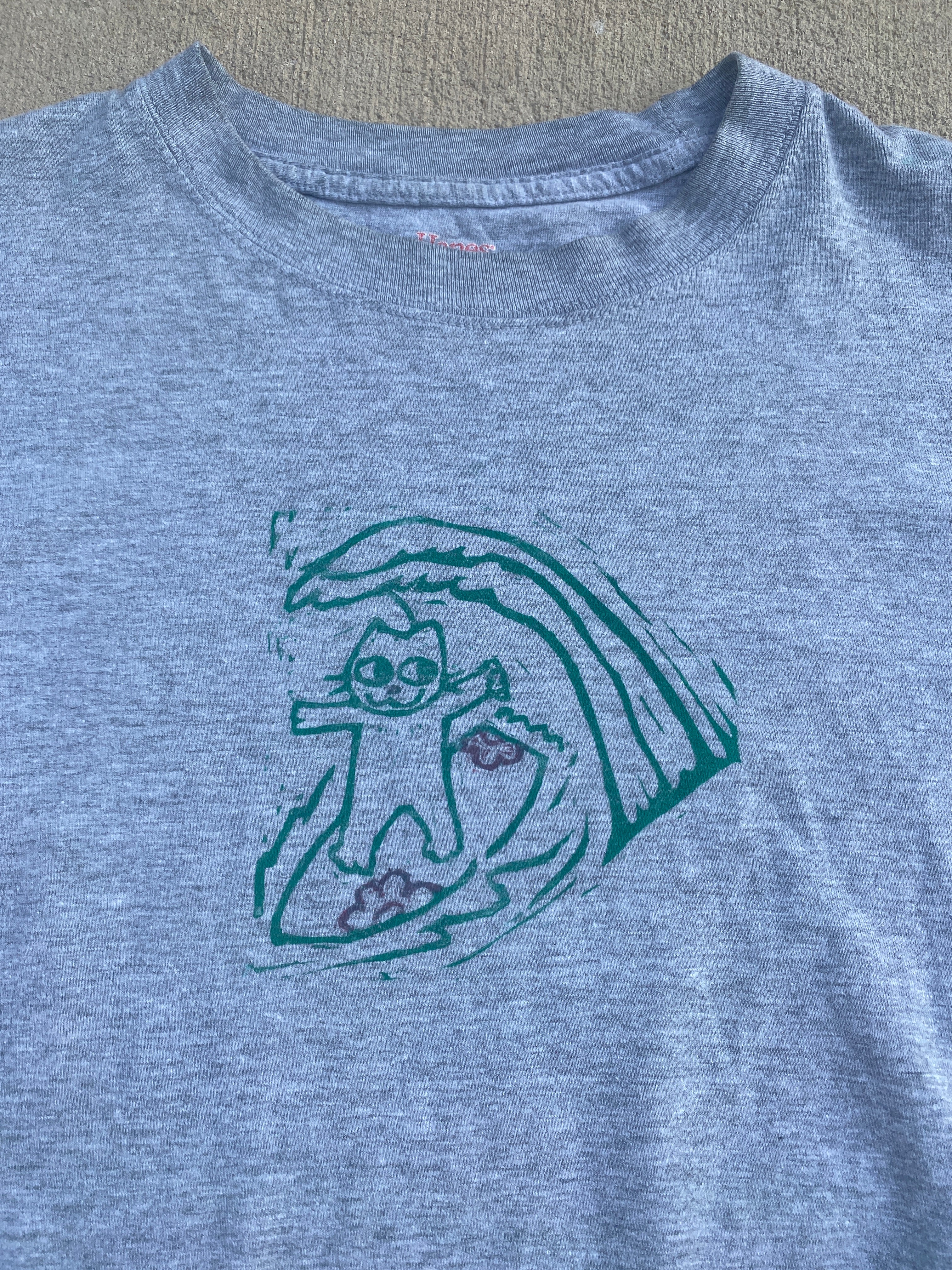 'jamie' surf's up kitty tee